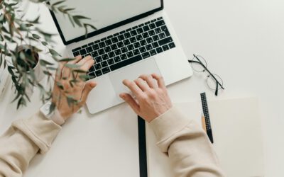 10 Symtome einer toxischen Arbeitsumgebung und wie du damit umgehen kannst